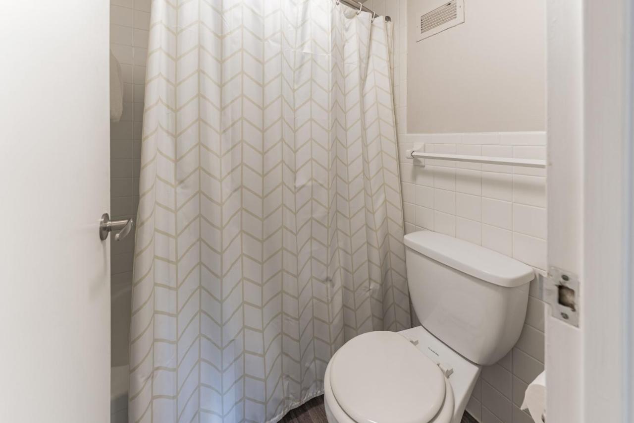 Bargain Downtown Memphis Apartment W Amenities Kültér fotó